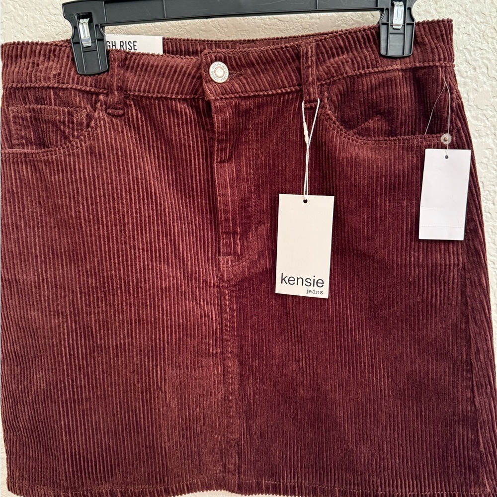 Y2K, Modern Vintage and Retro Kensie Women's Mini Corduroy Skirt - Deep Red - Picture 3 of 16